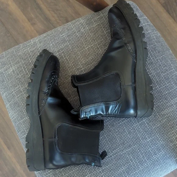 Prada Chelsea Boot - Picture 12 of 17